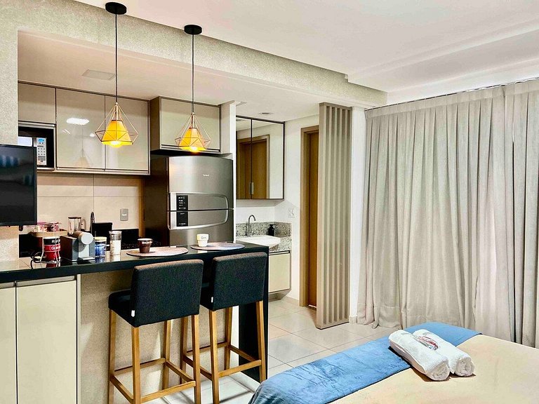(903) Studio Exclusivo com Clima Tropical