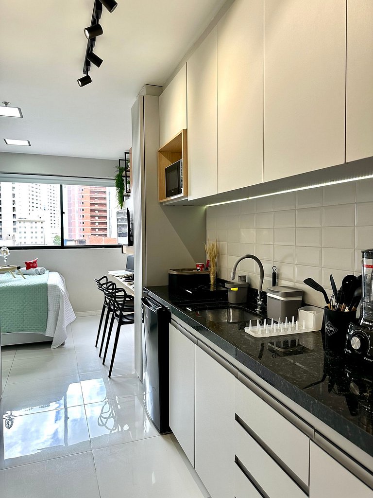 (108) Studio moderno - Perto da Praia