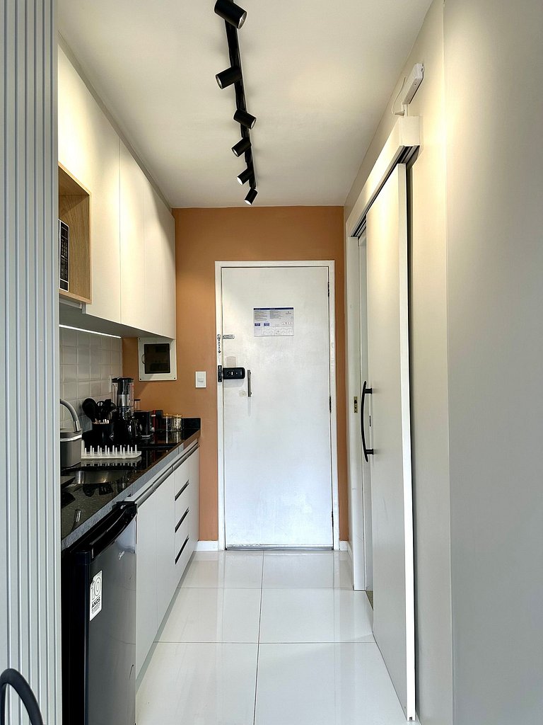 (108) Studio moderno - Perto da Praia