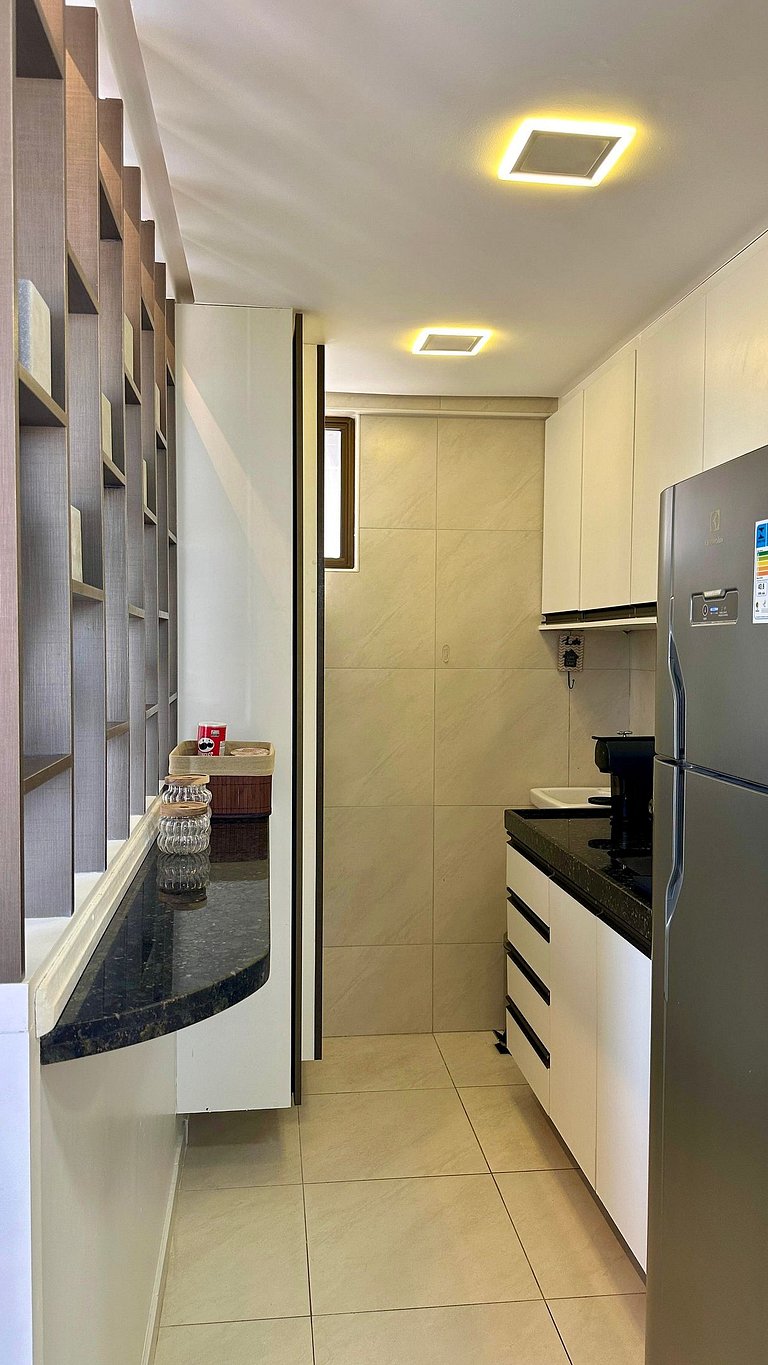 (1406) Studio Elegante com Vista Mar