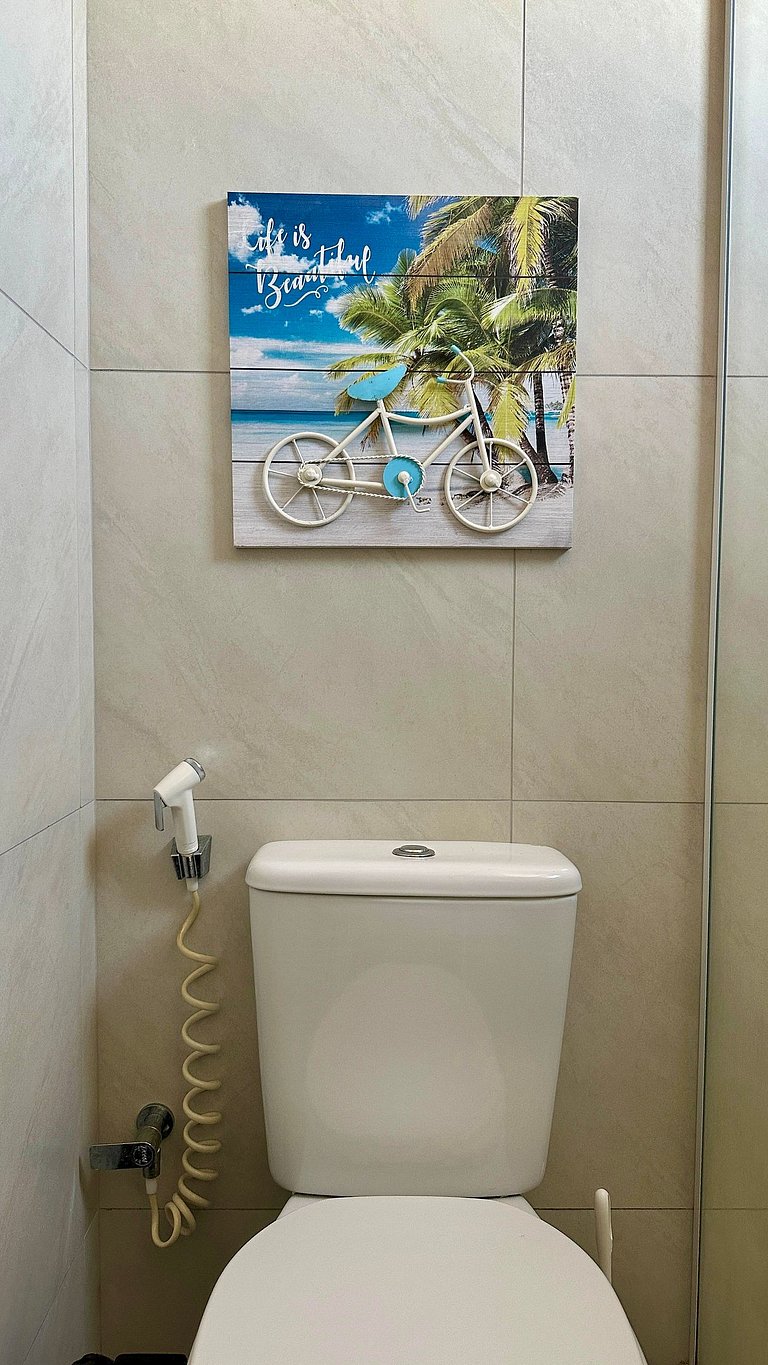 (1406) Studio Elegante com Vista Mar