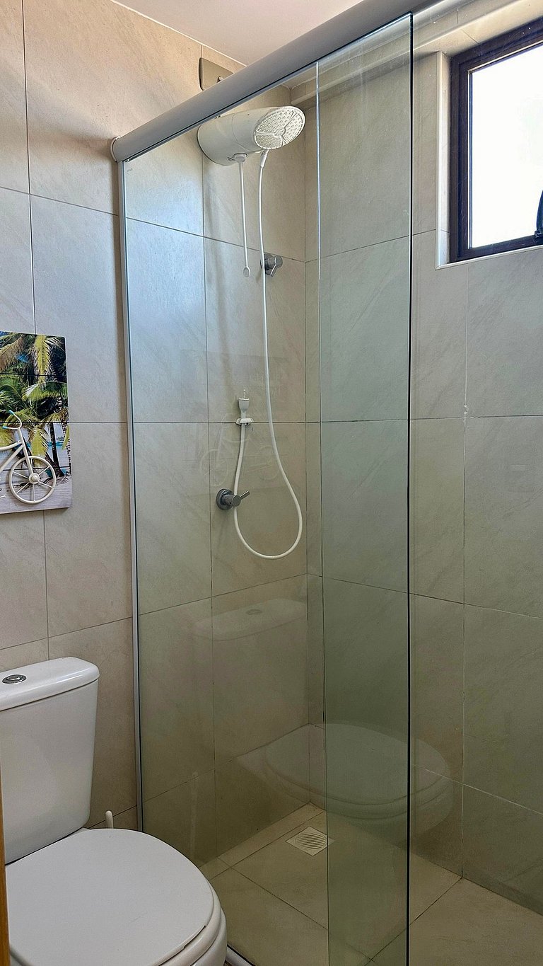 (1406) Studio Elegante com Vista Mar