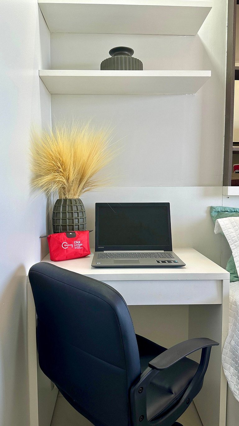 (1406) Studio Elegante com Vista Mar