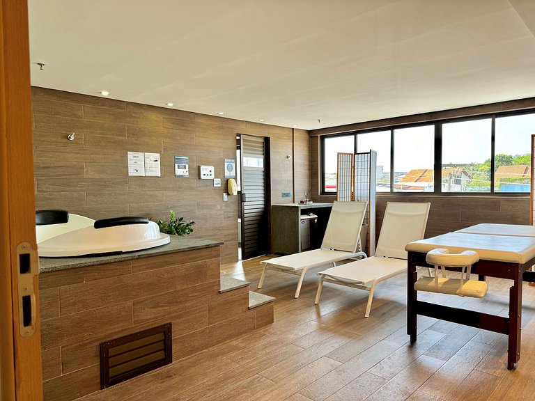 (1406) Studio Elegante com Vista Mar