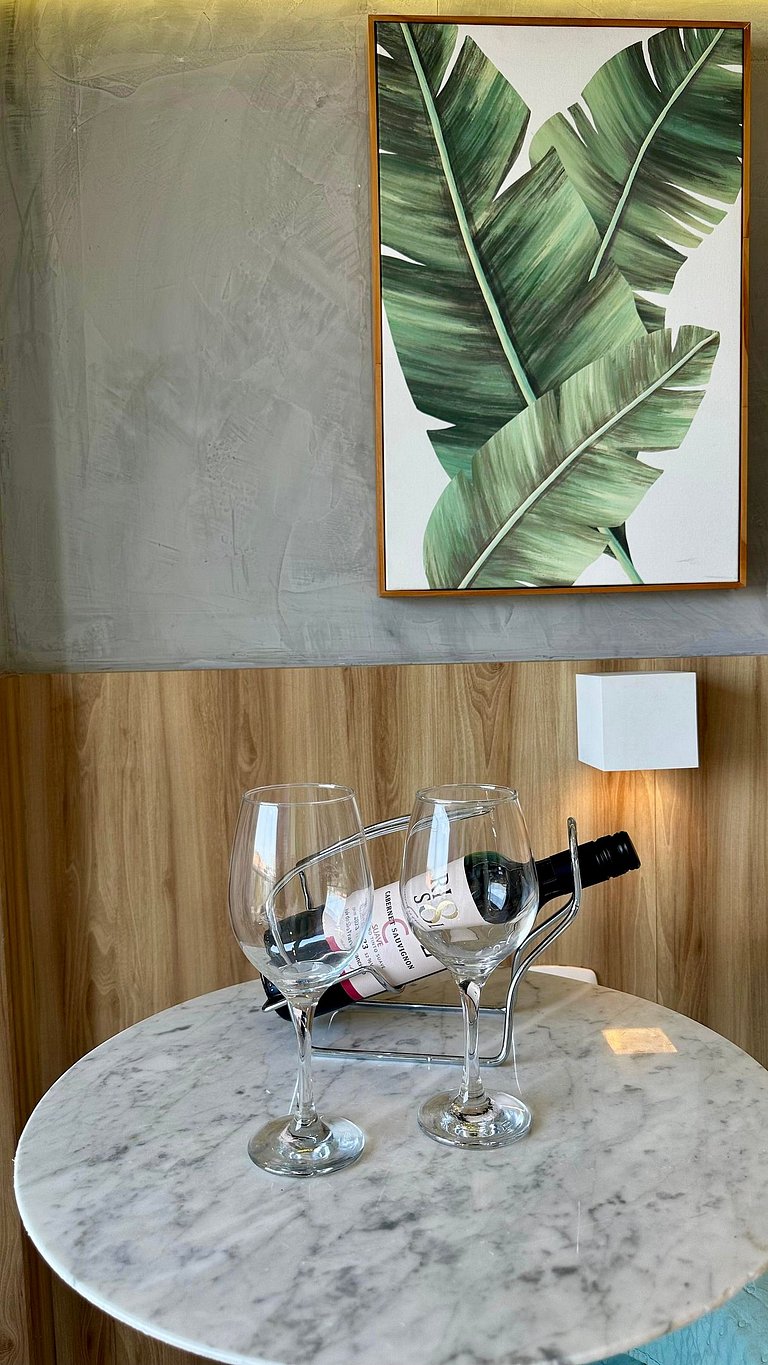 (106) Studio Inesquecível em espaço Moderno