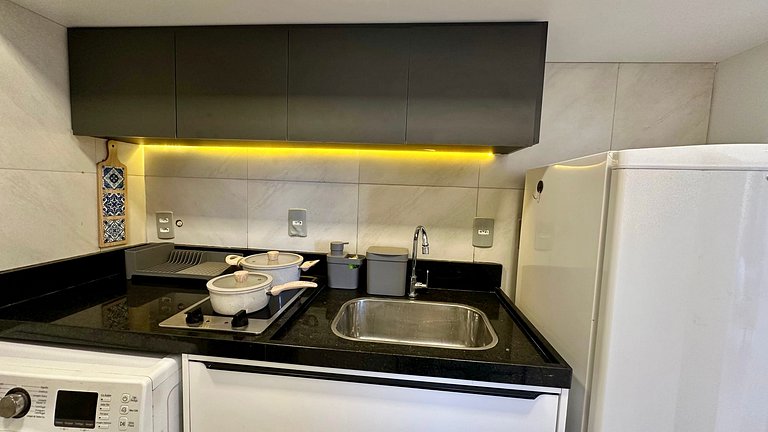 (106) Studio Inesquecível em espaço Moderno